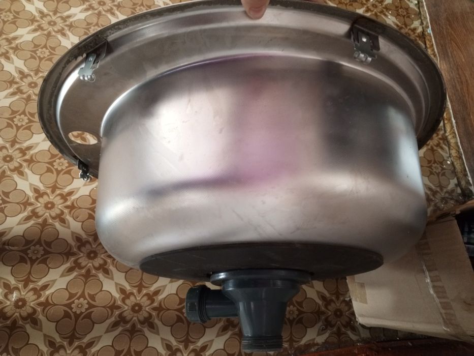 Раковина глубокая продам