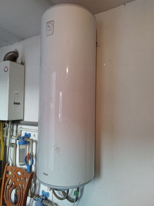 Водонагреватель бойлер Tesy 140 л