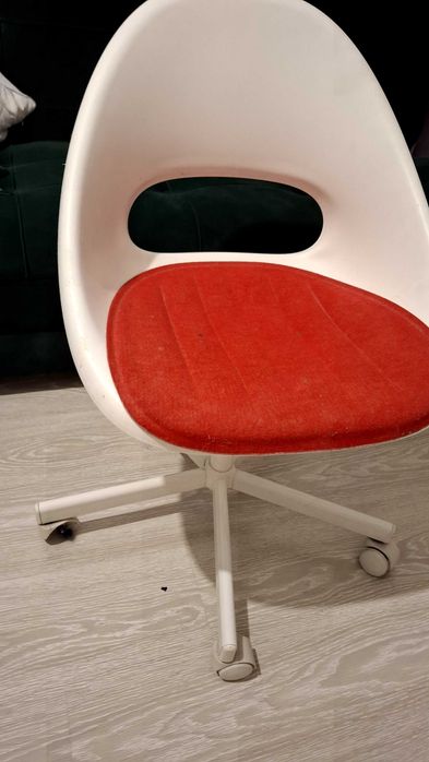 Кресло компьютерное Ikea Loberget