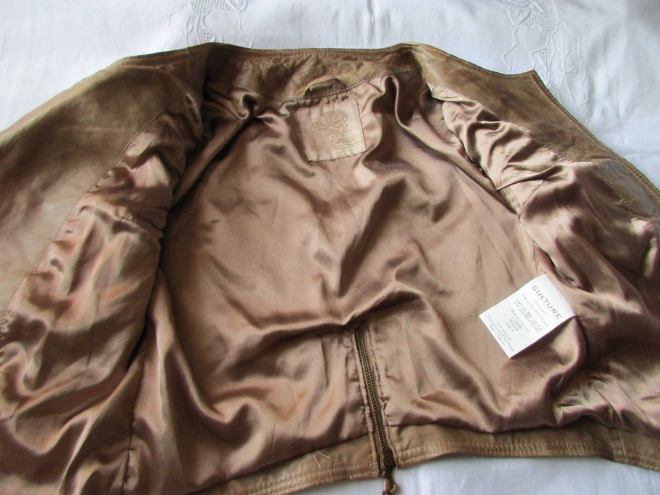 ЕСТЕСТВЕНА КОЖА -агнешка напа, цвят капучино, дамско кожено яке