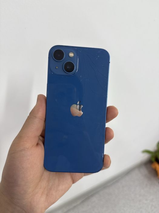 Продается iphone 13