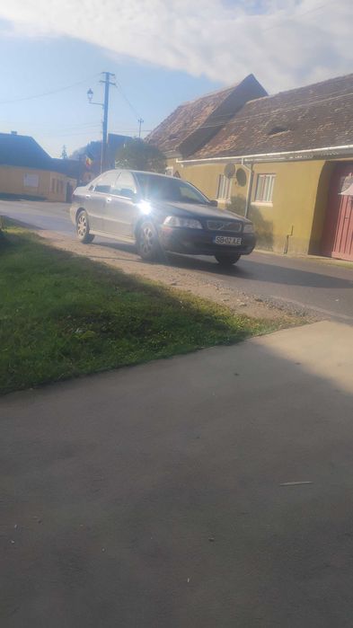 Vând Volvo s40 anul 2002