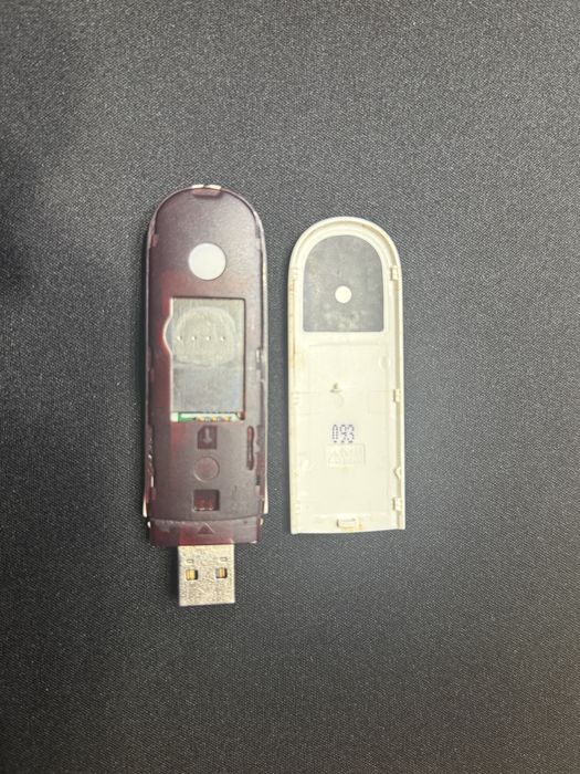 3G флашка модем за интернет Vodafone
