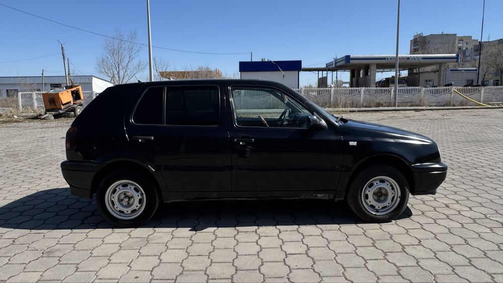 Продается Golf 3