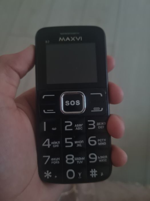 Продаётся Телефон Maxvi B2