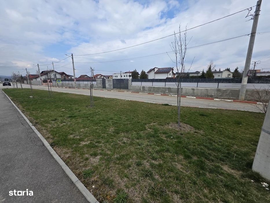 Teren de construit, 2250 mp, utilitati disponibile, Mioveni Arges