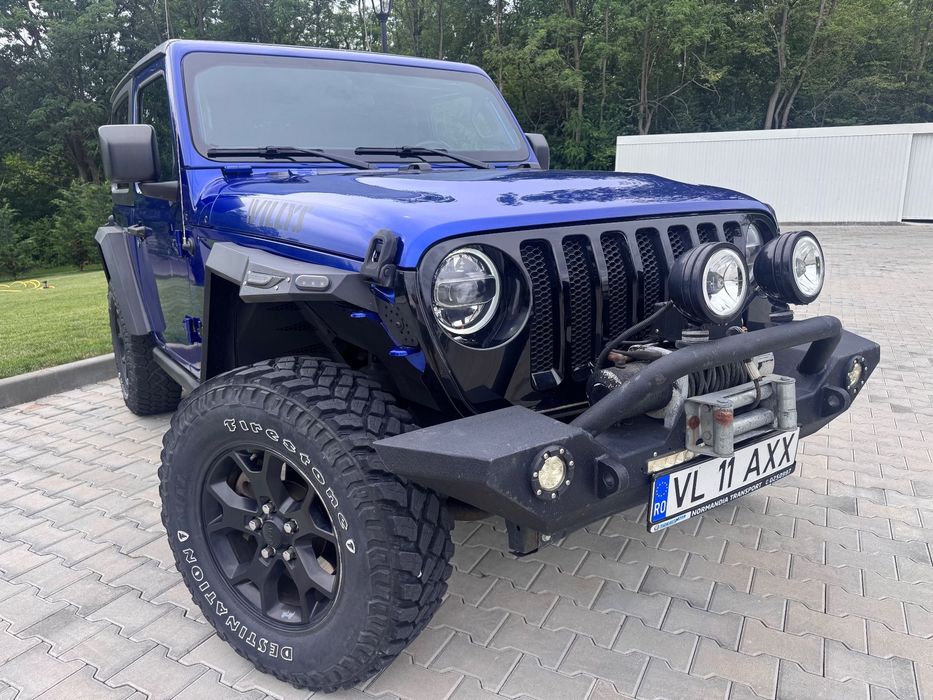 Jeep Wrangler Wrangler 2020 / 2.0 / Faruri Led