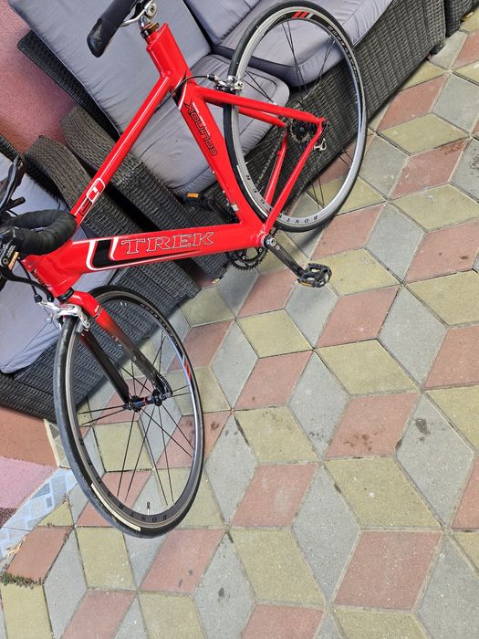 Vand bicicleta trek carbon