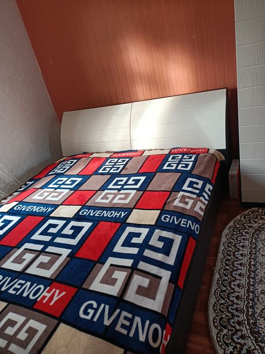 Продам кровать, двухспальная