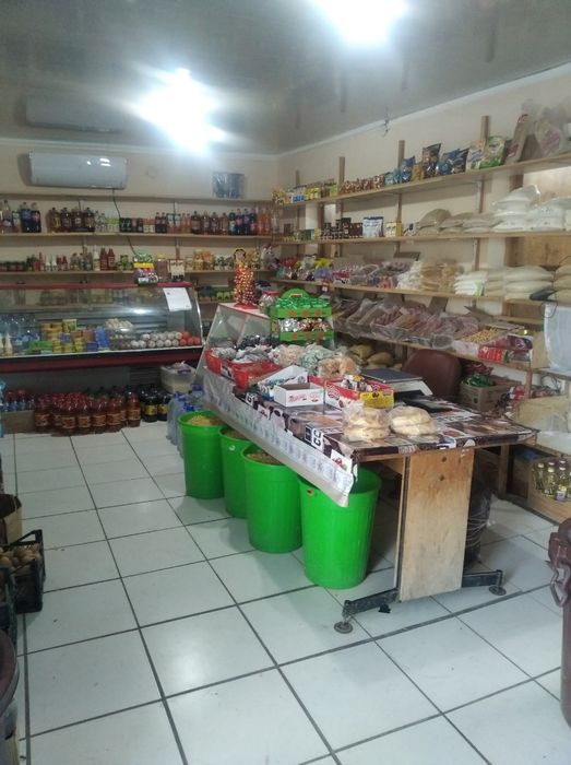 Uy sotiladi Sergeli Yangi hayot tumani 10 sotik 18 xona srocni sotilad