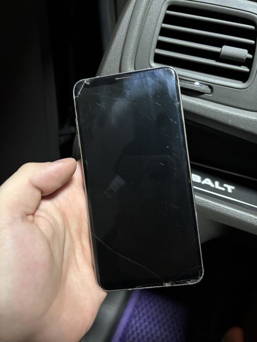 Lg v30 64gb imei otgan (зарегестрирован)