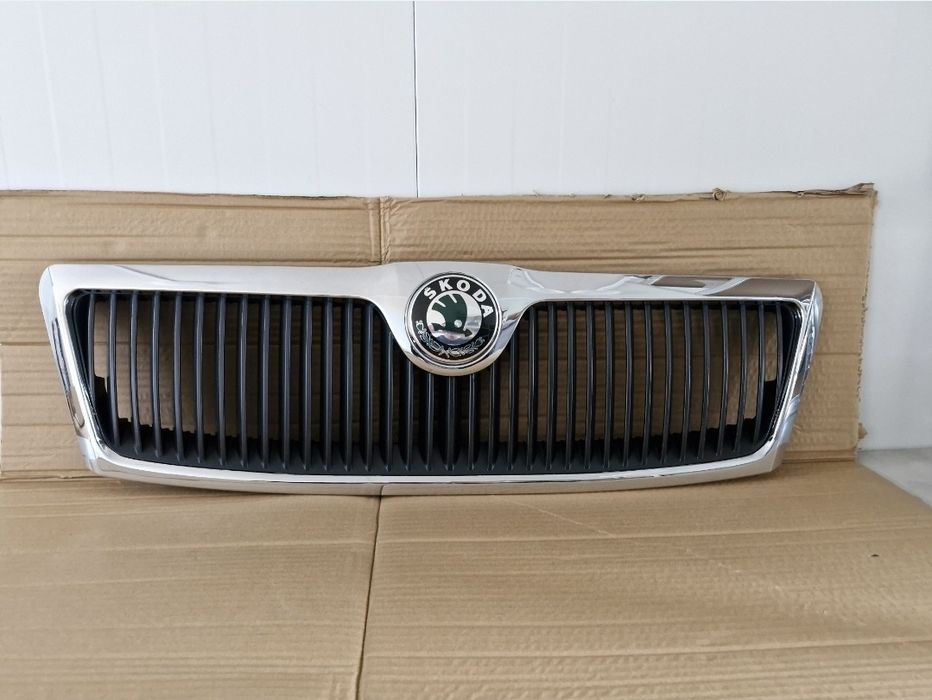 Grila centrala Skoda Octavia 2 NOUA AM 2004-2008