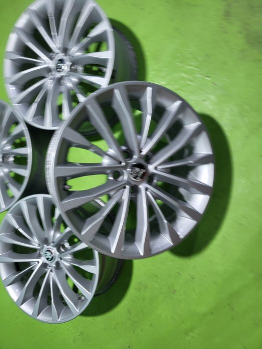 18 5x112 Vw Passat Tiguan Touran 5х112