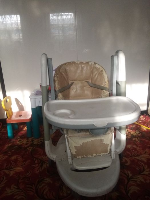 Стульчик для кормления