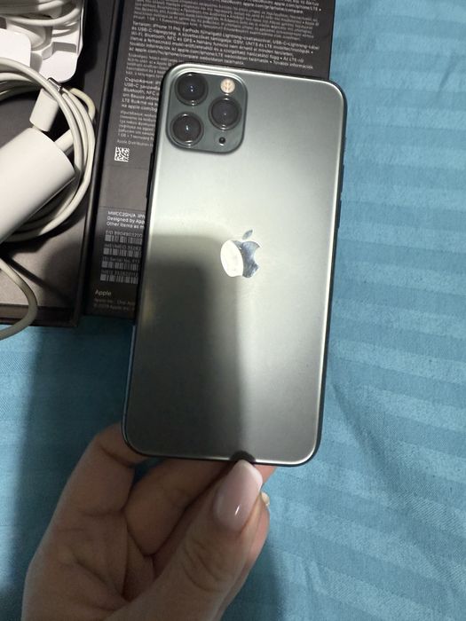 iPhone 11 pro 256