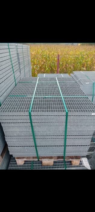 Scară zincată profesionala