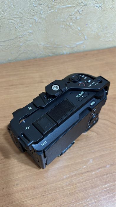 Sony ZV-E1 (body)