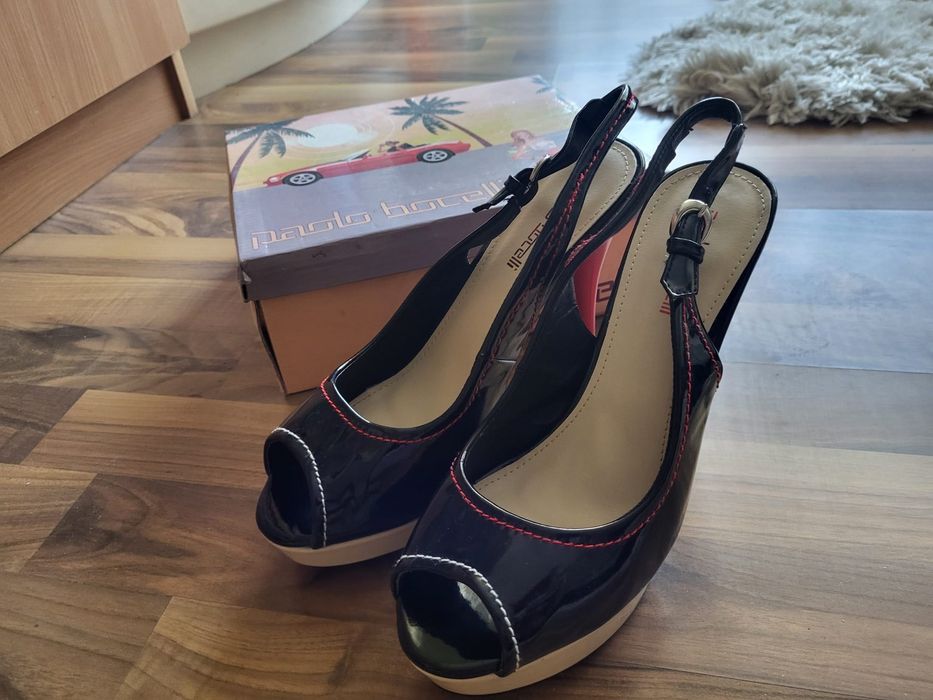 Дамски официални обувки