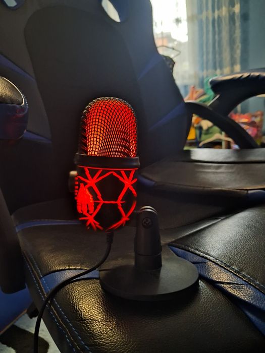 Gaming микрофон в най добро състояние