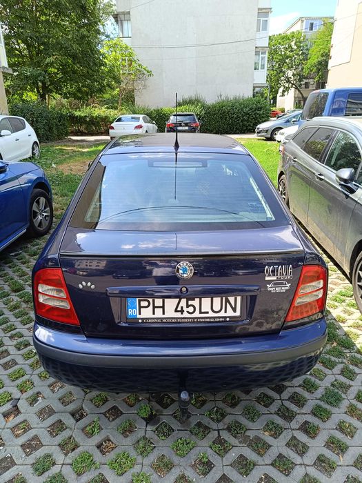 Autoturism Skoda Octavia 1