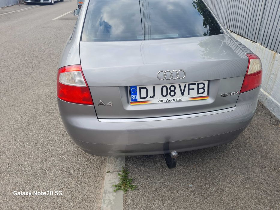 Vand audi a4 2002 1,9 tdi 131 cp impecabil totul funcional, nu necesita nici o investitie 221000 km reali