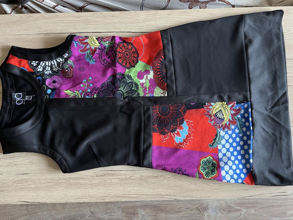 Дамски рокли,размер 38,М