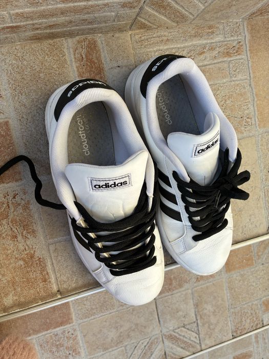 Маратонки Адидас