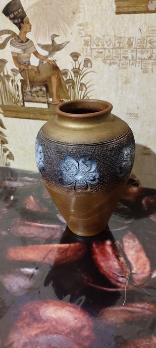 Настольные вазы для цветов