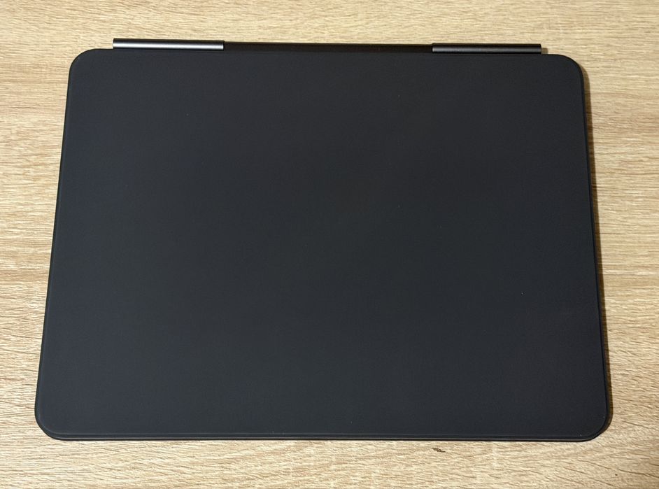 Magic Keyboard Black Model A2974 pentru Apple iPad Pro 13 M4, M5