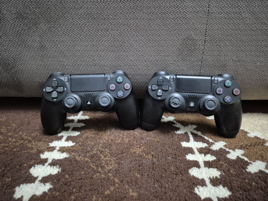 СРОЧНО,продам Playstation 4 slim 1tb