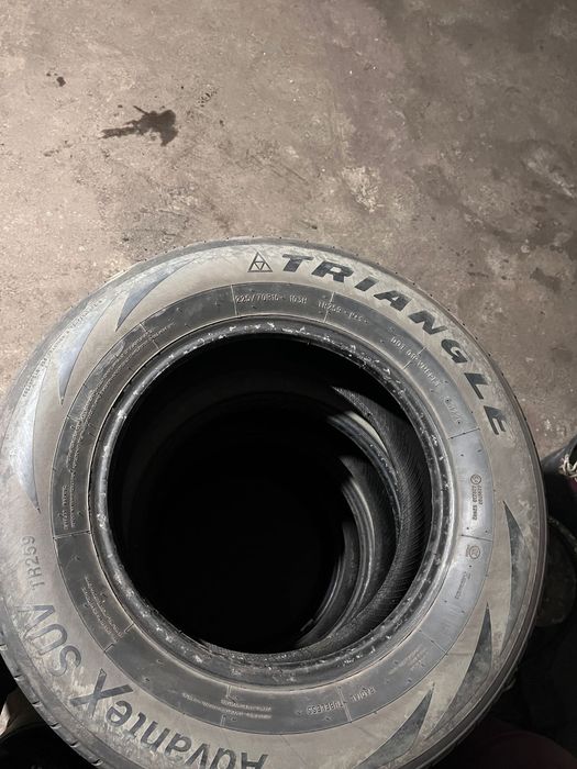 Продам летние шины на 16