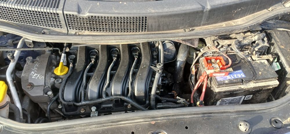 Renault megane scenic 1.6i  2007