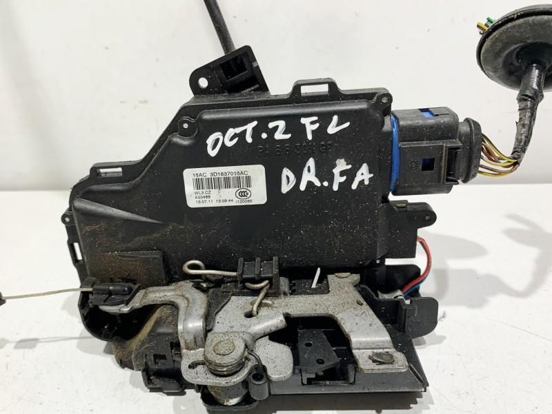 Broasca usa dreapta fata Volkswagen Phaeton 3D1837016AC