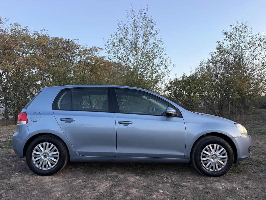 VOLKSWAGEN Golf 2010 — imagine 5