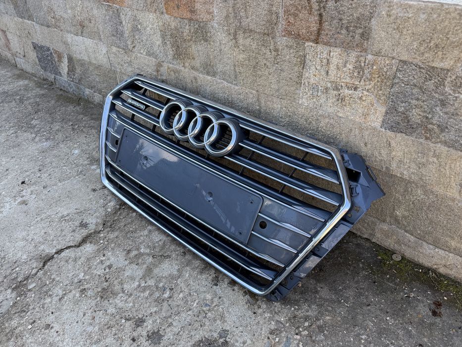 Решетка за Audi a4 b9