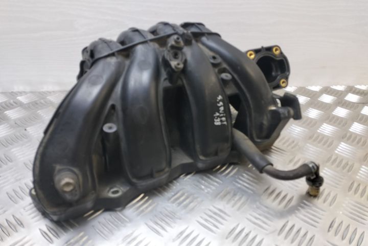 Galerie de admisie Suzuki Swift a 3-a generatie