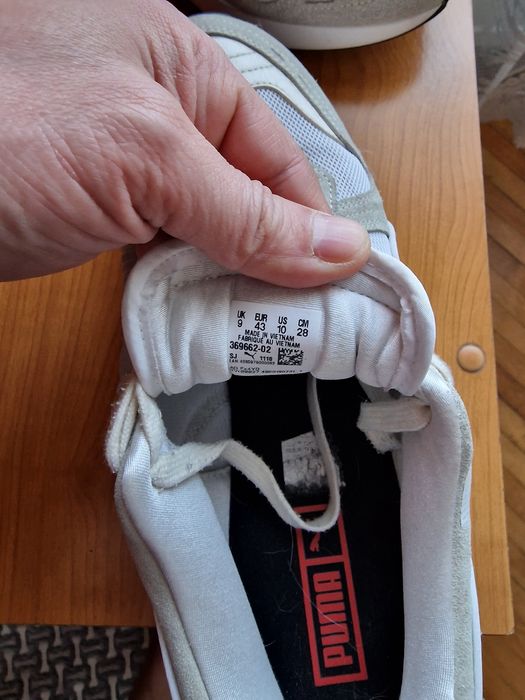 Adidasi PUMA stare impecabila.