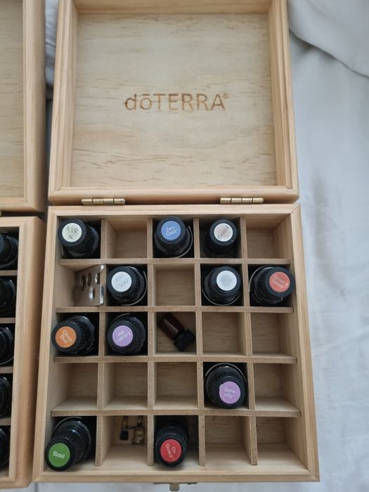Doterra set complet uleiuri + accesorii