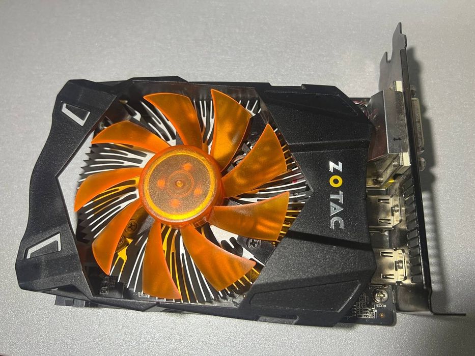 Видеокарта NVIDIA GeForce GTX 650 2GB GDDR5

Продам видеокарту GTX 650