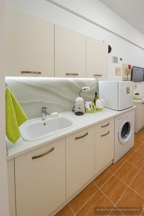 Дава се под наем Едностаен апартамент в Пловдив, Център - 20 кв.м за 255 € - Снимка #1