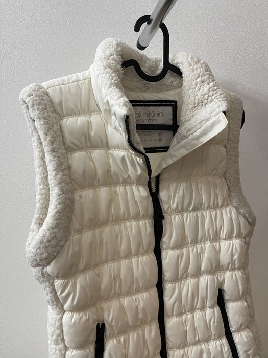 Vesta din fas, Calvin Klein, masura M