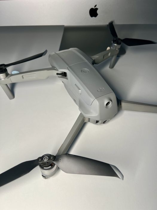 Drona DJI Mavic AIR 2 Fly More Combo