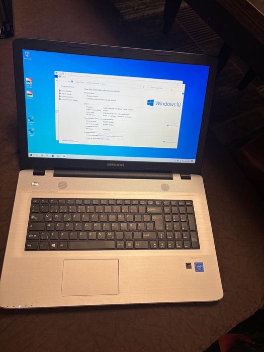 Laptop medion 8gb