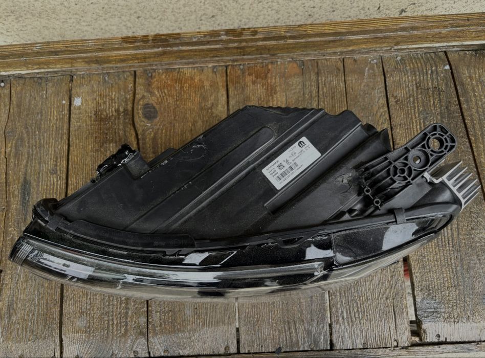 Фар Jeep Compass II