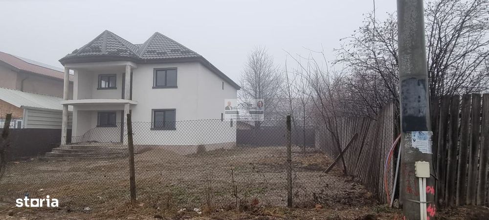 Vilă P+1 | 504 mp teren | Zonă OMV – Str. Primăverii, Adjud/Vrancea