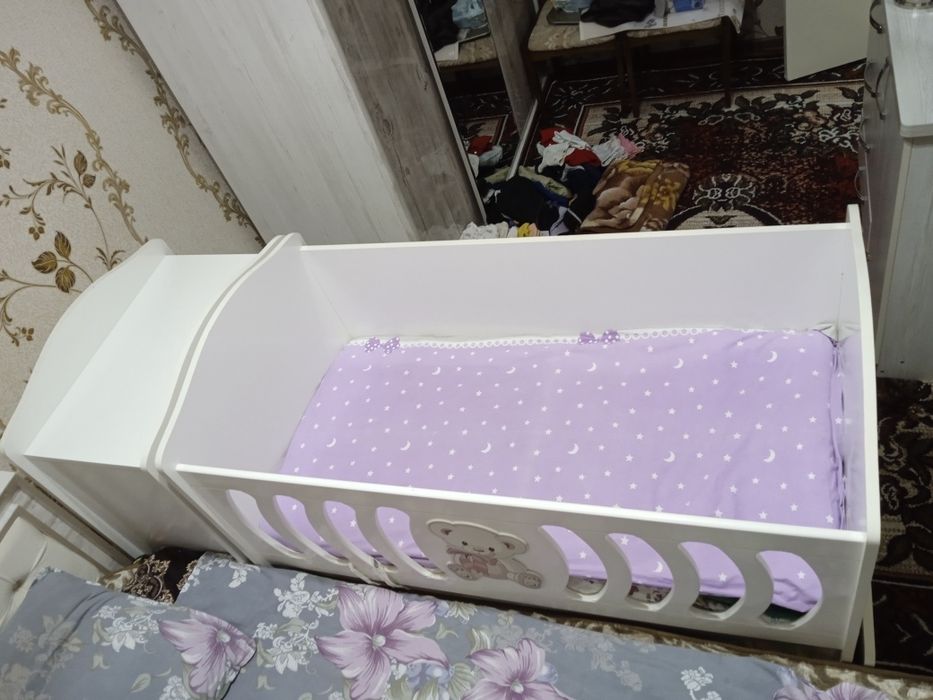 Детская кроватка-трансформер