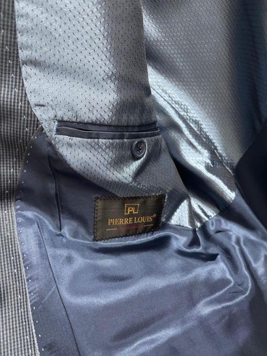 Продам мужской костюм