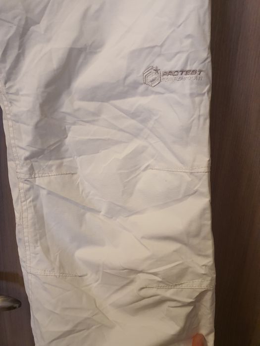 Pantaloni albi zăpadă, ski, snowboard. Pt fete mărime 176