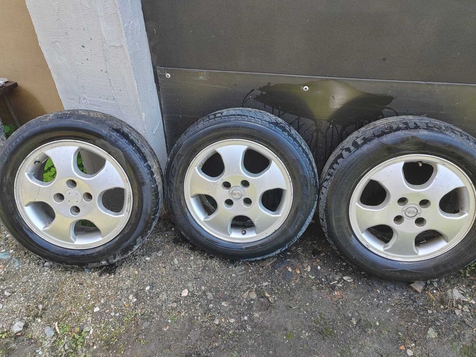 5 jante aluminiu opel astra cu tot cu anvelope si prezoane conice