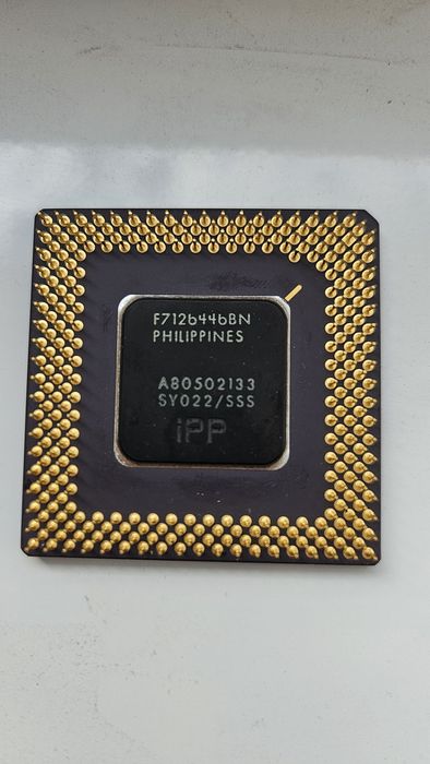 Placa de baza Amptron PM8600 cu Procesor Pentium 1